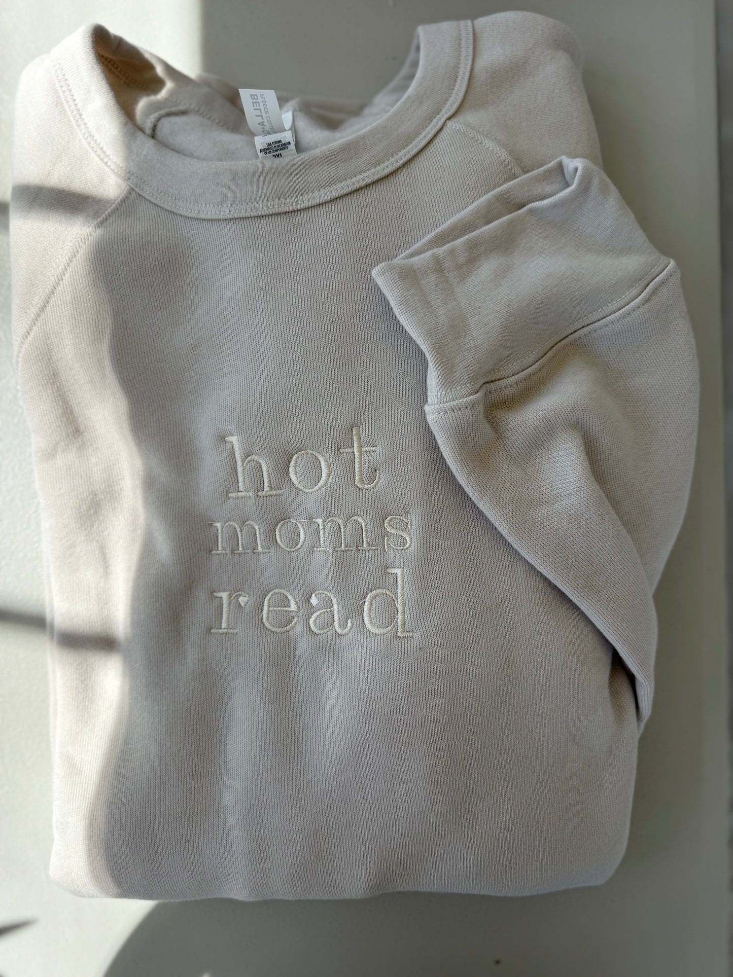Hot moms read embroidered sweatshirt