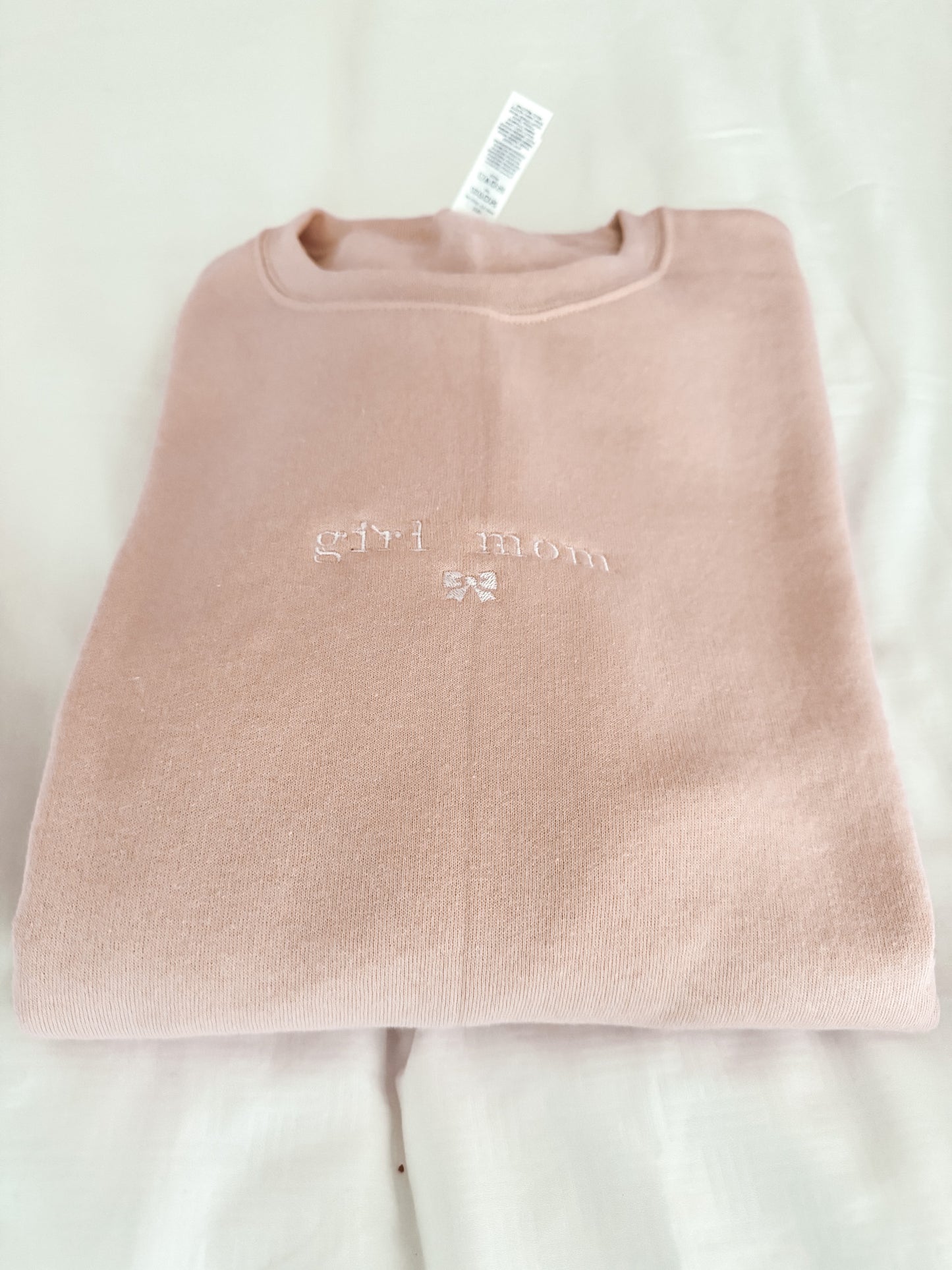The Gull Mom Crewneck