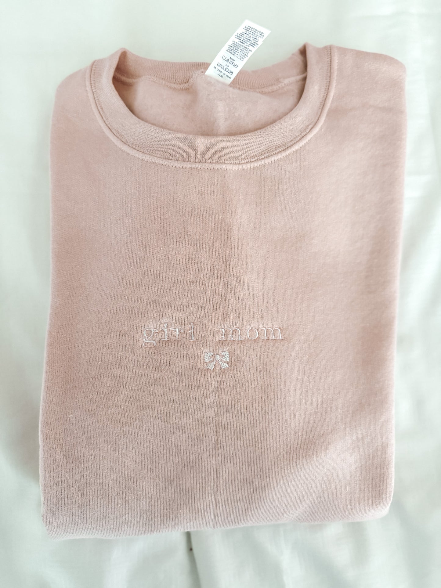 The Gull Mom Crewneck