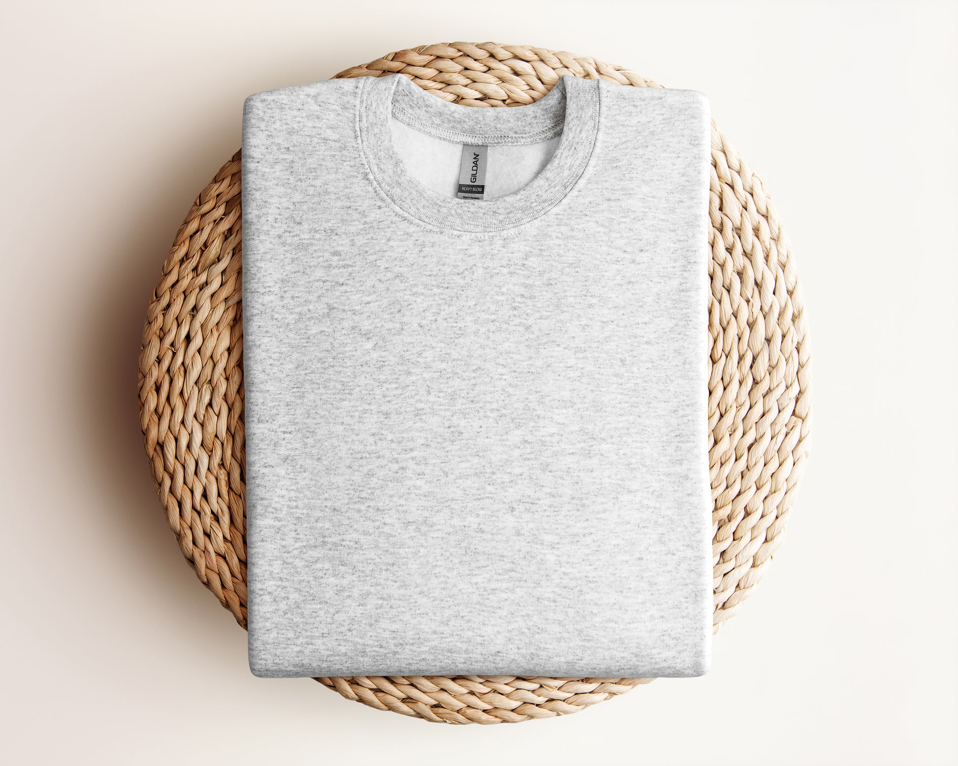 Custom Birth Flower Crewneck Sweatshirt - Isla and Grace
