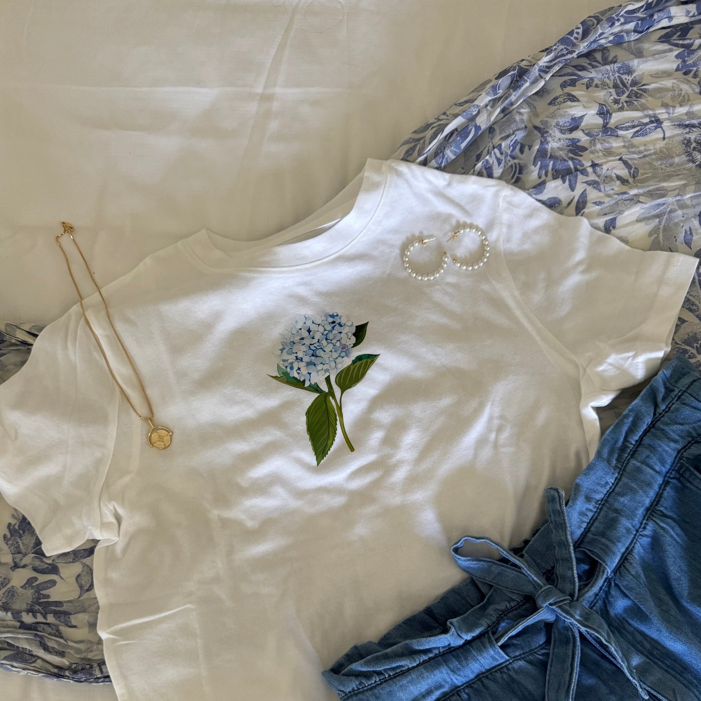 Hyannis Hydrangea Tee