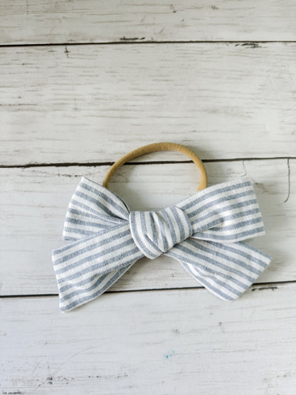 Mara Hand Tied Bow x Large Linen Bow